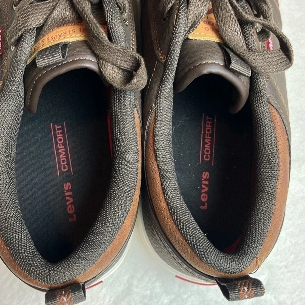 Levi's Alpine Tumbled Stacked Synthetic Leather Casual Lace-up Sneaker Men's 9.5